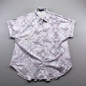 Just Fashion Now Shirt Women 2XL Multicolor Geometric Print Curved Hem Button Up